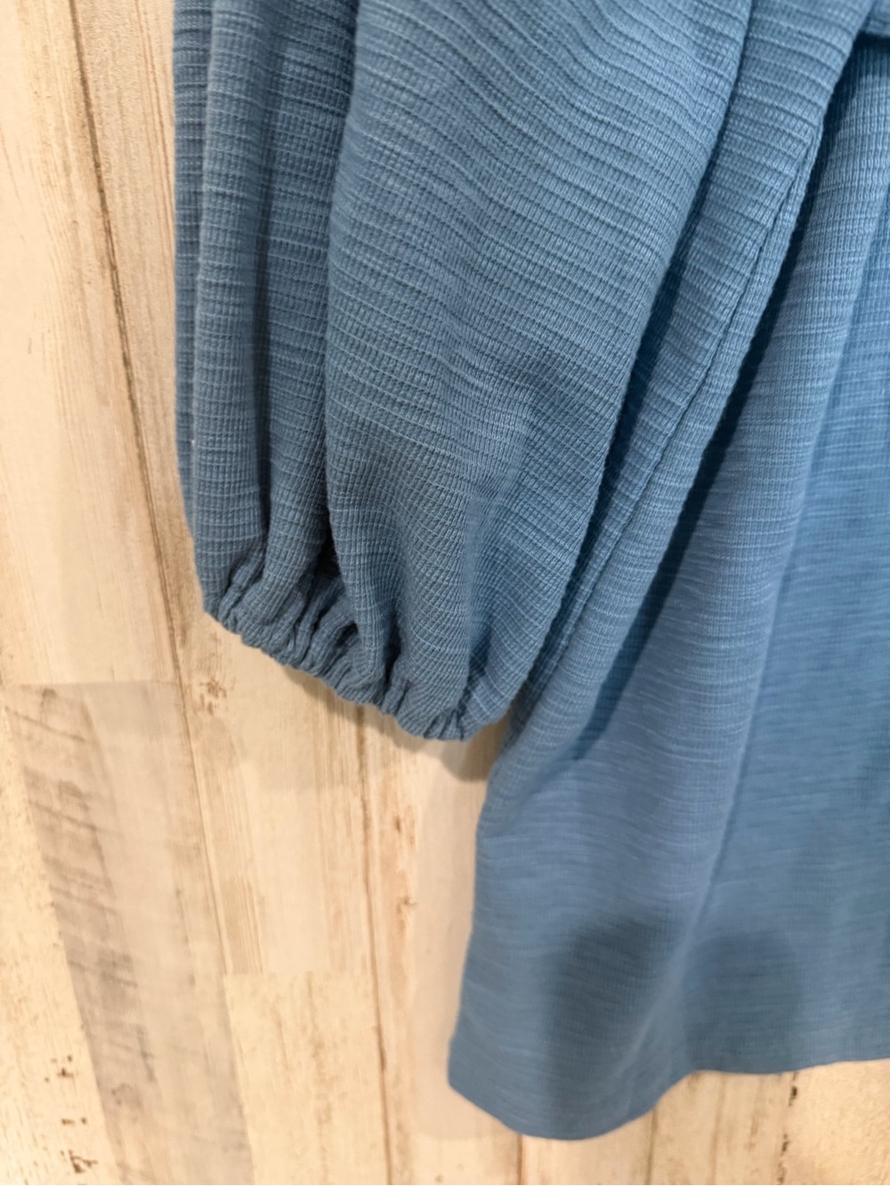 Women’s Blue Tie-Waist Dress - Picture 9 of 10